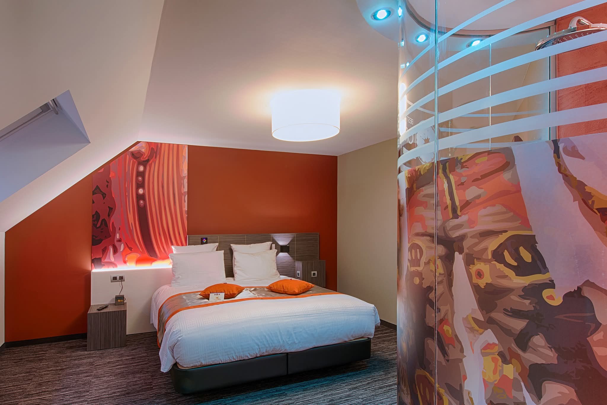Orangehotel 03